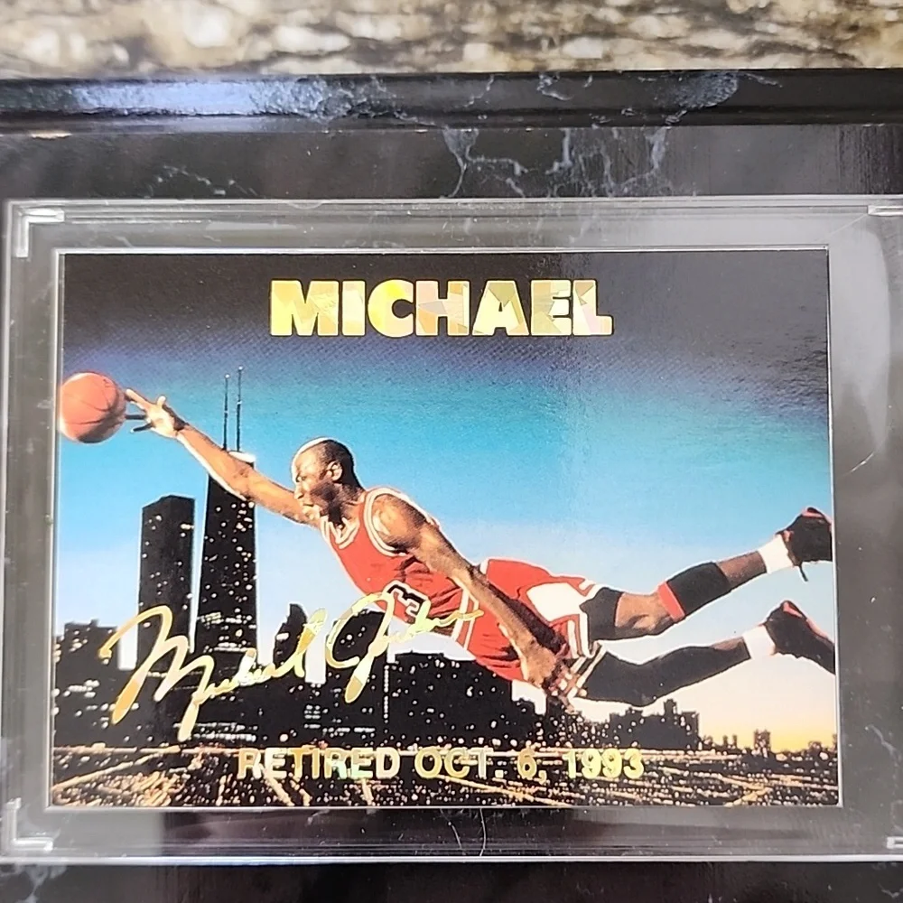 Michael Jordan 1993 Retirement Card #71 On a Plaque.